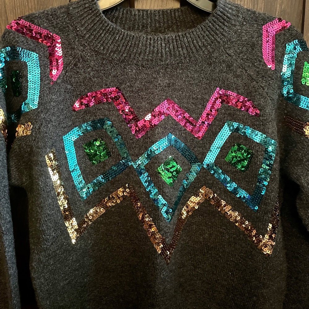 NWT Colorful Geometric Sequin Sweater - Picture 4 of 9